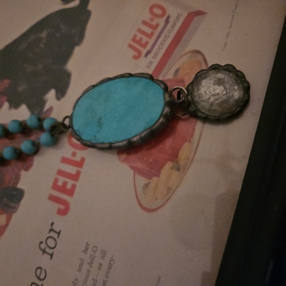 Howlite Beaded Necklace with Pendant - Picture 2 of 5